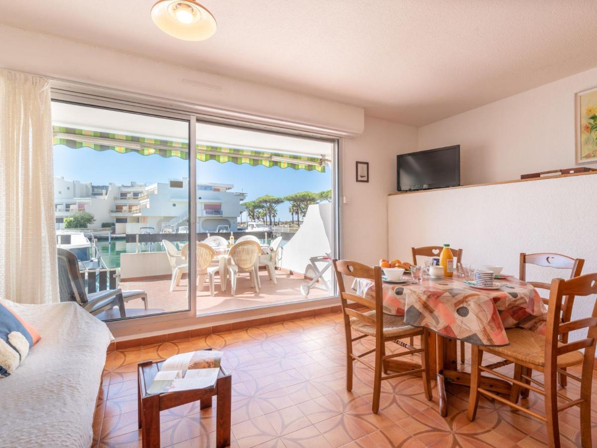 Apartment Apartment Les Marinas De La Plage I-1 By Interhome Le Grau-du-Roi