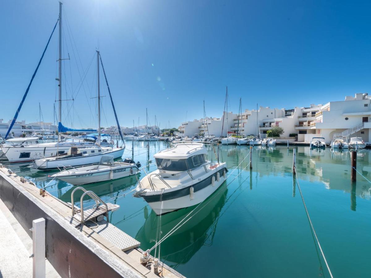 Apartment Apartment Les Marinas De La Plage I-1 By Interhome *